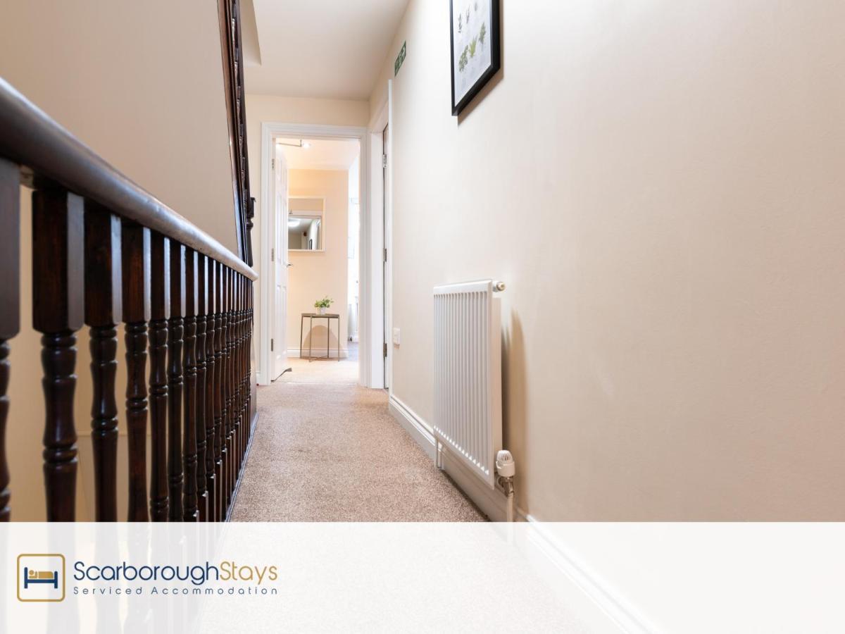 Scarborough Stays - Luxury Townhouse Ideal For Large Groups - Hot Tub Dış mekan fotoğraf